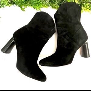 Vince Black Suede Ankle Boots Size 7 Block Heel Western Inspired Booties